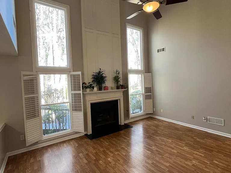 3600 Patterstone Dr — Photo 2