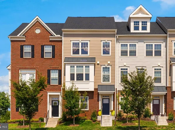 803 Sawback Sq NE, Leesburg, VA 20176