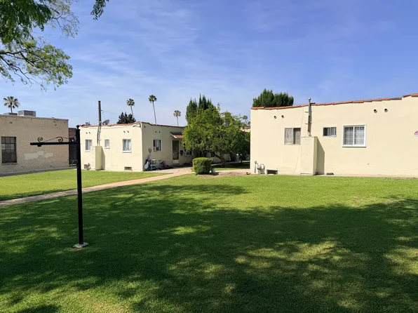 1379 N Hill Ave, Pasadena, CA 91104