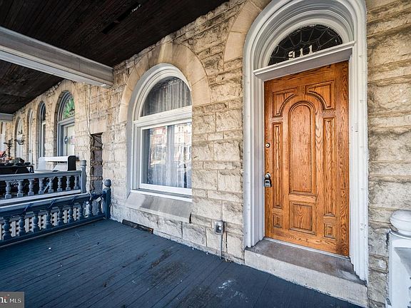 3rd image of 911 N 5th St