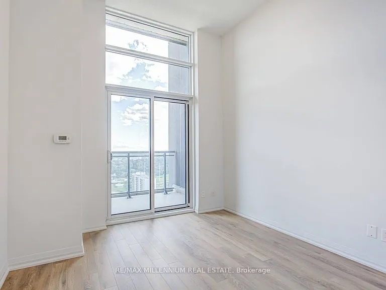 30 Meadowglen Pl #2908 — Photo 11