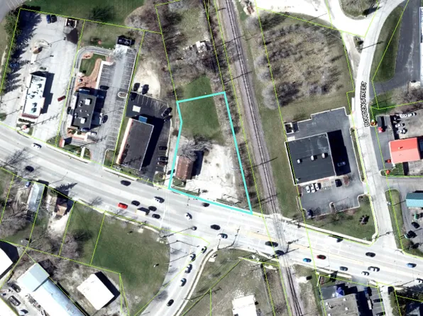 4104 W Elm St, McHenry, IL 60050