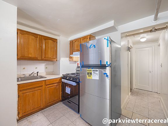 5th image of 8812 Avenue A #A