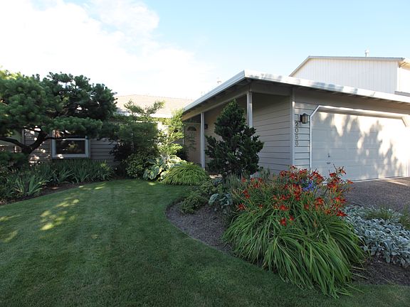 2nd image of 2056 SE 74th Ave