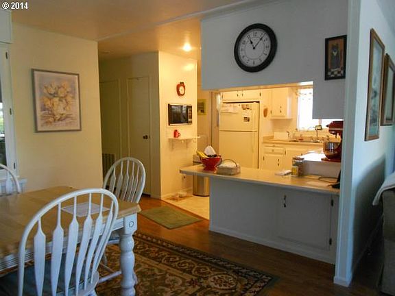 5th image of 1600 Rhododendron Dr Space 419