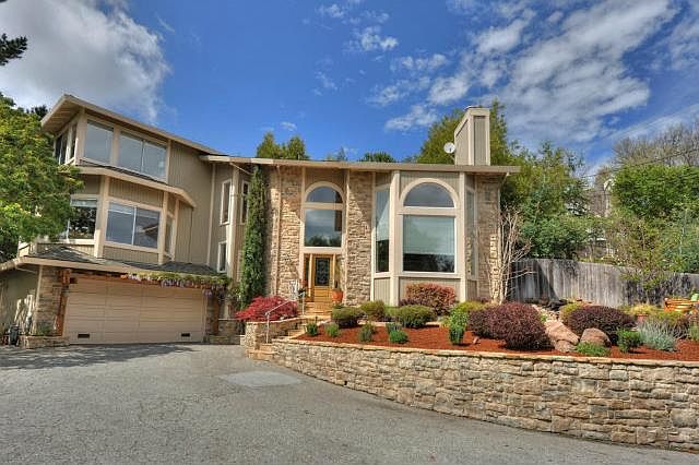 1st image of 307 Summit Dr