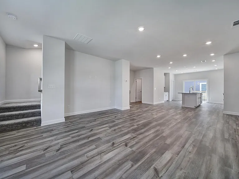 7148 Bryce Ave — Photo 17