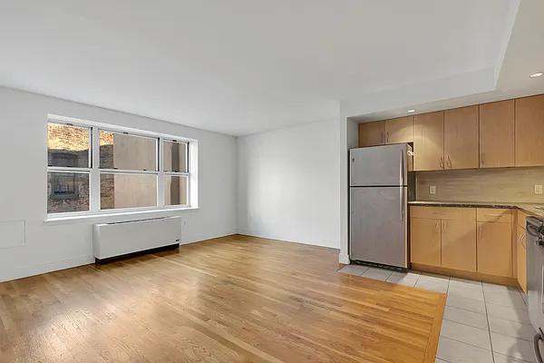 Rented by Cooper & Cooper Real Estate | media 21