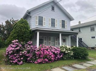 1147 Hampton St, Scranton, PA 18504