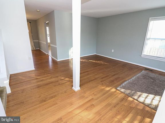 5th image of 10320 Colony Park Dr