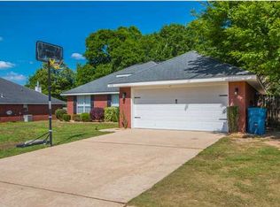 4090 Blackwell Dr, Semmes, AL 36575