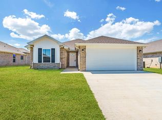 1715 Ferguson St, Pea Ridge, AR 72751