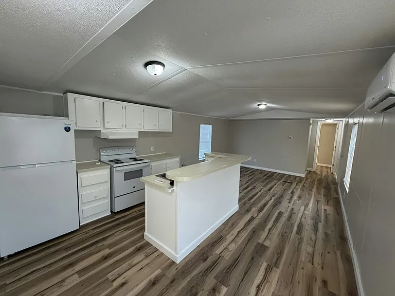 Arcadia Estates — Photo 40