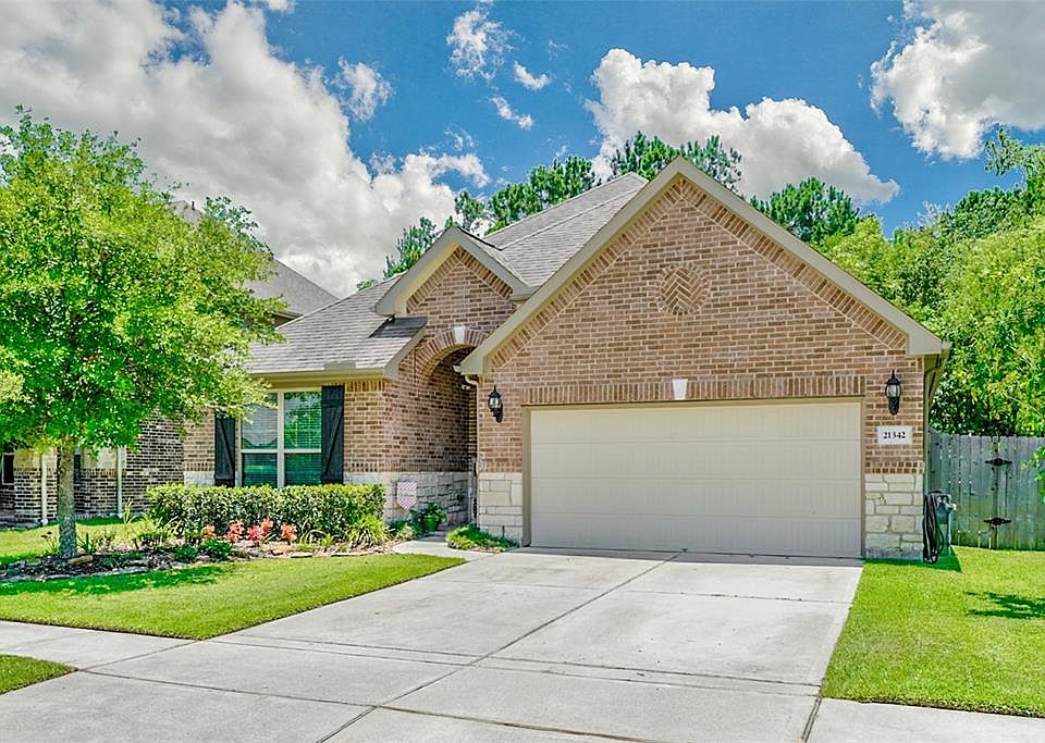 1st image of 21342 Russell Chase Dr