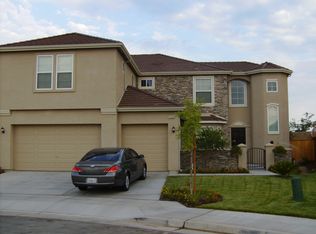 1989 Megan Ave, Clovis, CA 93611