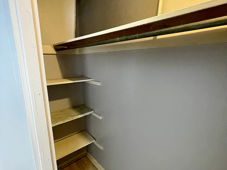 595 Brown St #2 — Photo 37