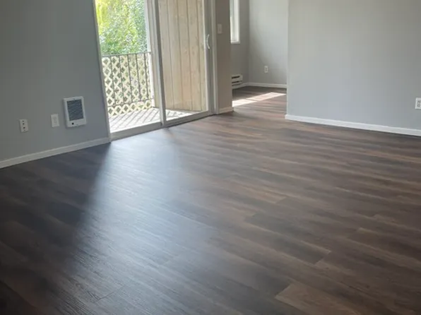 1672 SE Walnut St APT 29, Hillsboro, OR 97123