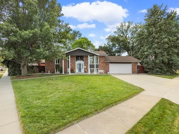 2070 37th Ave, Columbus, NE 68601