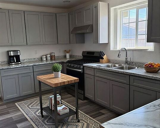 3rd image of 9406 S 5th Ave