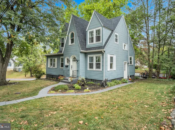 56 N Madison St, Harrisburg, PA 17109