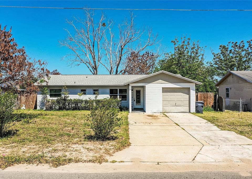 1st image of 1015 CAREFREE COVE DRIVE