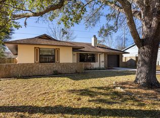 8031 SW 13th Rd, Gainesville, FL 32607