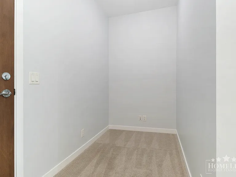 2943 Nelson Pl #412 — Photo 14