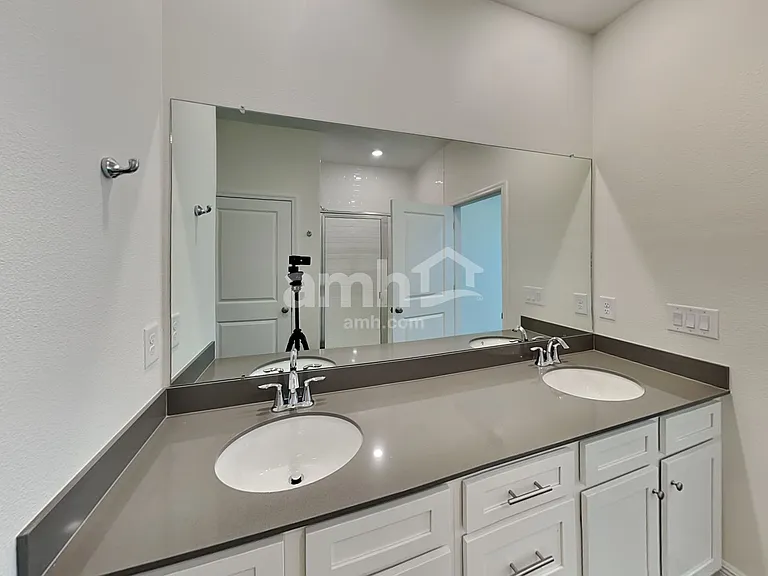 14605 Cedar Mill Dr — Photo 14