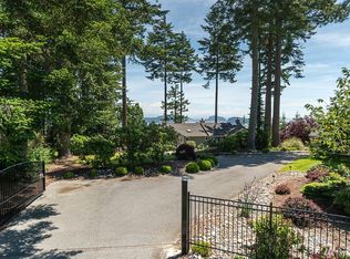 4732 Jones Rd, Oak Harbor, WA 98277
