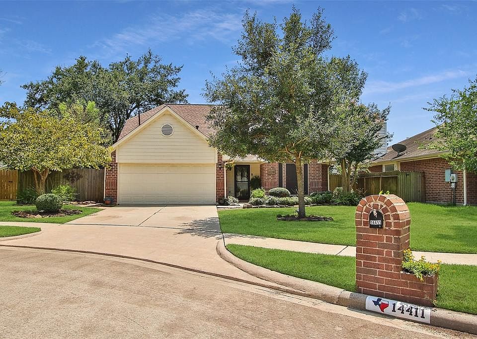 1st image of 14411 Cypress Meadow Dr