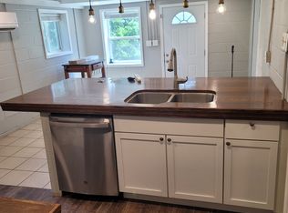 329 S Hocker Ave #R, Independence, MO 64050