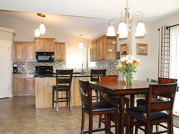 5th image of 4224 E Forest Glen Dr