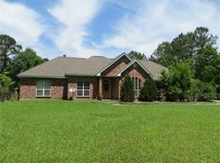 104 Leaf Cir, Slidell, LA 70461