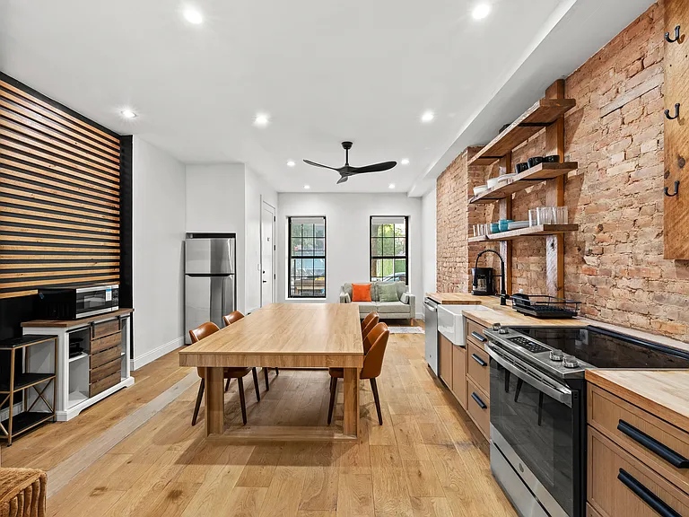 942 Pacific St #1 — Photo 7