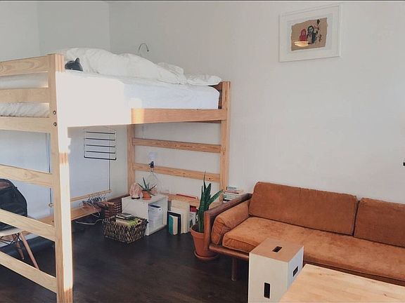 3rd image of 1154 Pacific St APT 6E