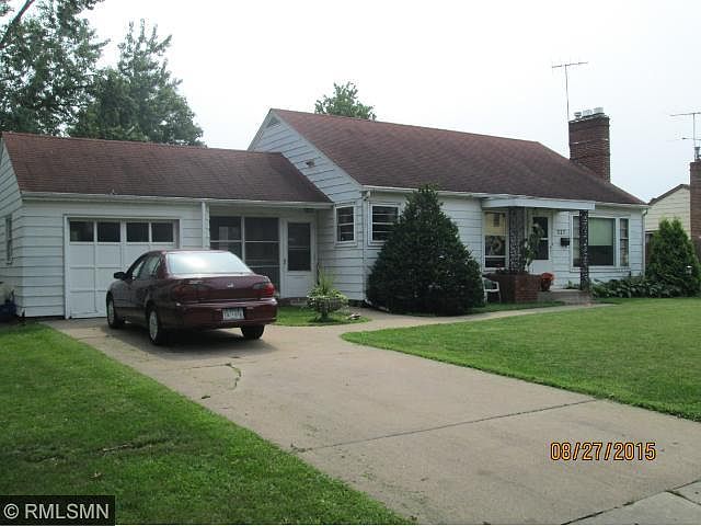 1st image of 227 9th St S