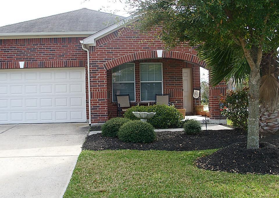 1st image of 14427 Groveleigh Ln