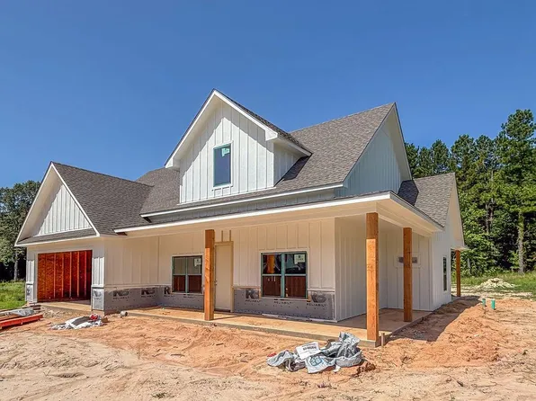 200 Dena Kay Dr, Lufkin, TX 75904