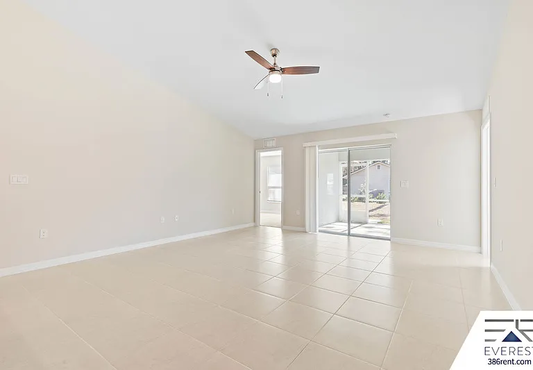 11 Burning Tree Pl — Photo 8