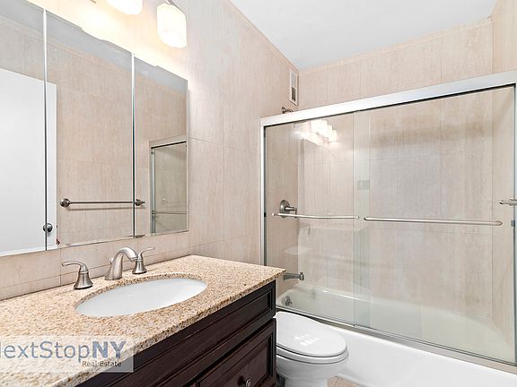 5th image of 245 E 54th St APT 9C