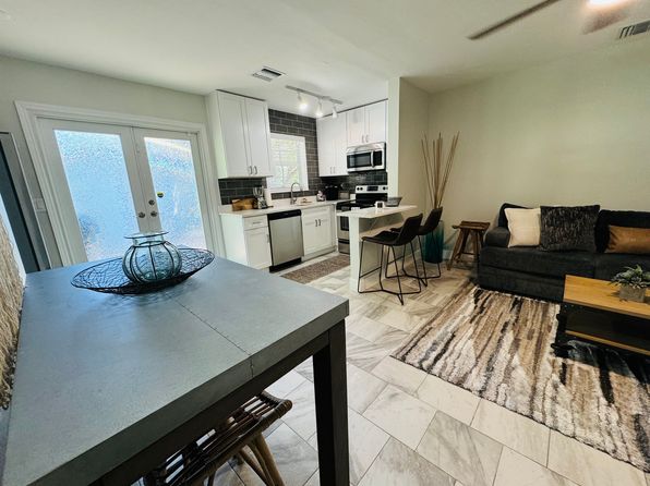 302 S J St APT A