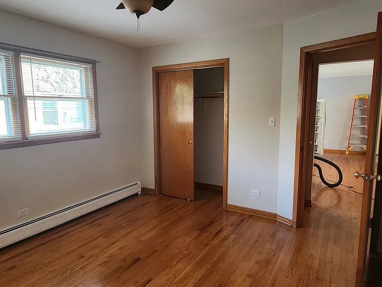 5226 N Delphia Ave — Photo 8