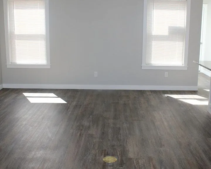 3133 Fierro Dr — Photo 2