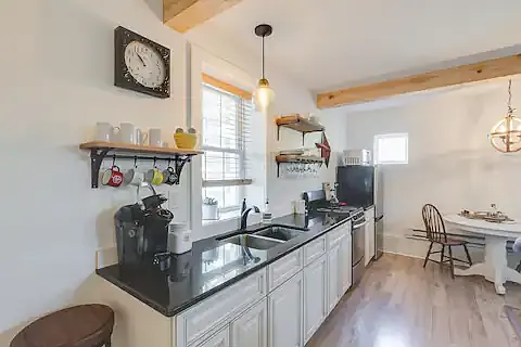 12 Robinson Rd #2 — Photo 11