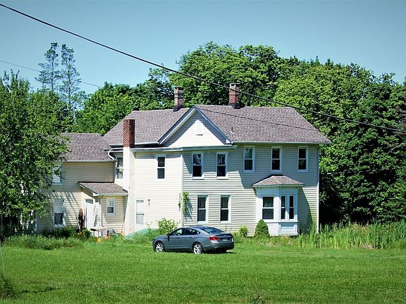 5th image of Sweetmans Ln