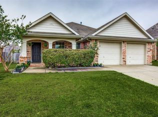 2105 Rose May Dr, Forney, TX 75126