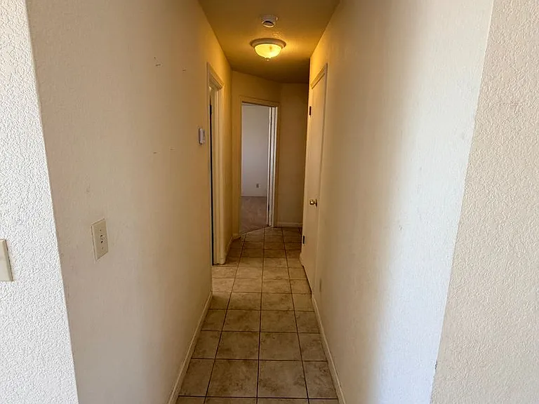 1436 Pintail Cir — Photo 8