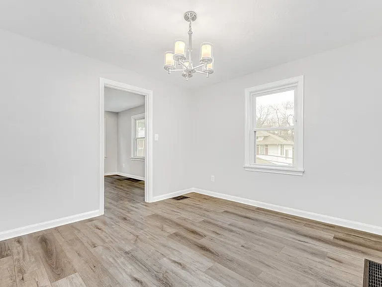 1330 Oakridge St — Photo 19