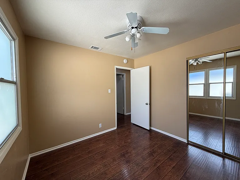 2307 Lupin St #A — Photo 20