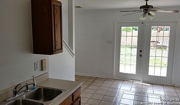 4th image of 3735 Candleglenn
